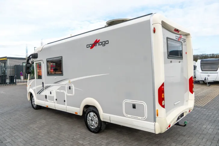 Fahrzeugbild Carthago Tourer I 142 QB *SAT*2xTV*Solar*AHK*5Personen* #3