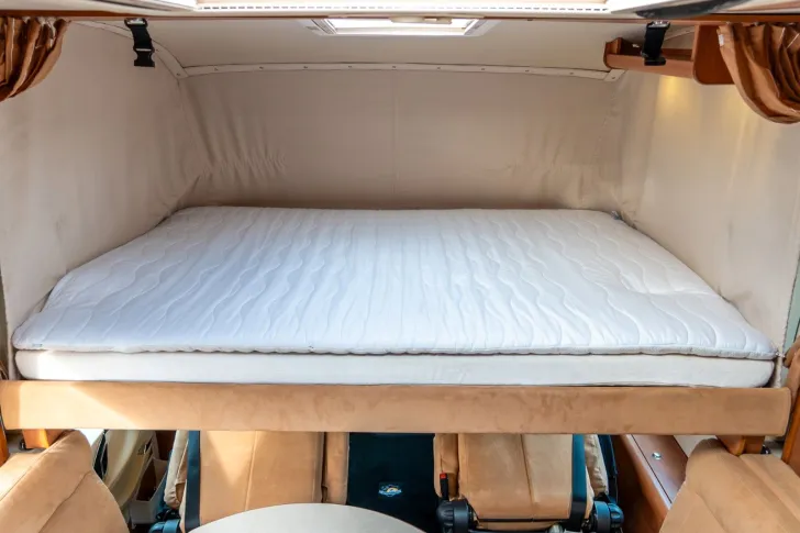 Fahrzeugbild Carthago Tourer I 142 QB *SAT*2xTV*Solar*AHK*5Personen* #16