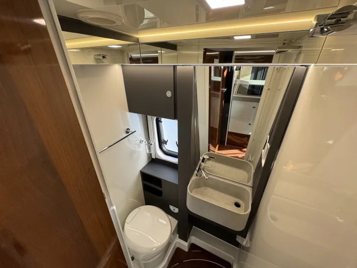 Fahrzeugbild Mobilvetta Admiral K 6.3, MJ26 - SAT, TV, SOLAR, AHK #27
