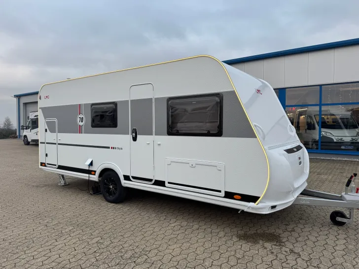 Fahrzeugbild LMC Style 493 K 70 Jahre - MARKISE - AUFLASTUNG #15