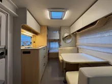 Fahrzeugbild LMC Style 493 K 70 Jahre - MARKISE - AUFLASTUNG #24