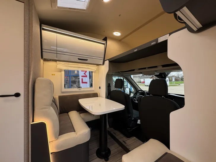 Fahrzeugbild Forster Alkoven A 699 EB, MJ26, KLIMA, SAT, TV, ,SOLAR #21