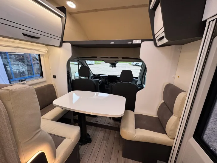 Fahrzeugbild Forster Alkoven A 699 EB, MJ26, KLIMA, SAT, TV, ,SOLAR #24