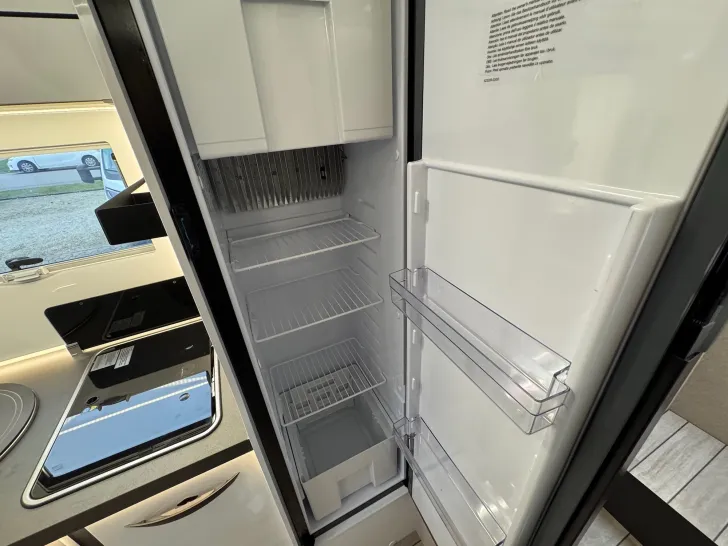 Fahrzeugbild Forster Alkoven A 699 EB, MJ26, KLIMA, SAT, TV, ,SOLAR #32