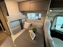 Fahrzeugbild LMC Cruiser 740 EL, MJ26, MARKISE - SOLAR #25