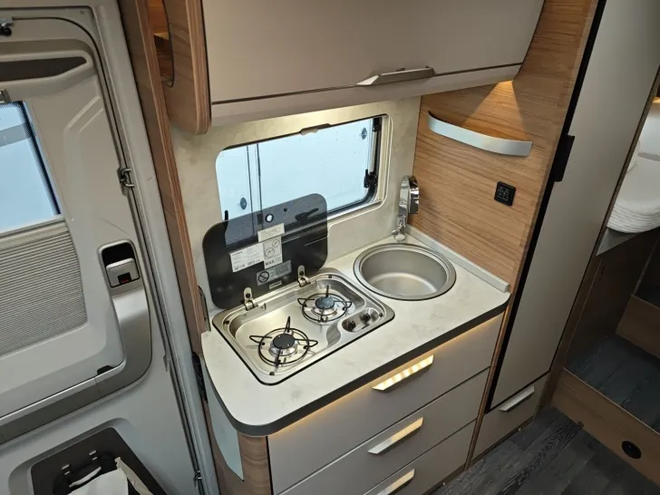 Fahrzeugbild Knaus Van TI VANSATION 650 MEG Peugeot #13