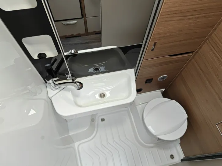 Fahrzeugbild Knaus Van TI VANSATION 650 MEG Peugeot #15