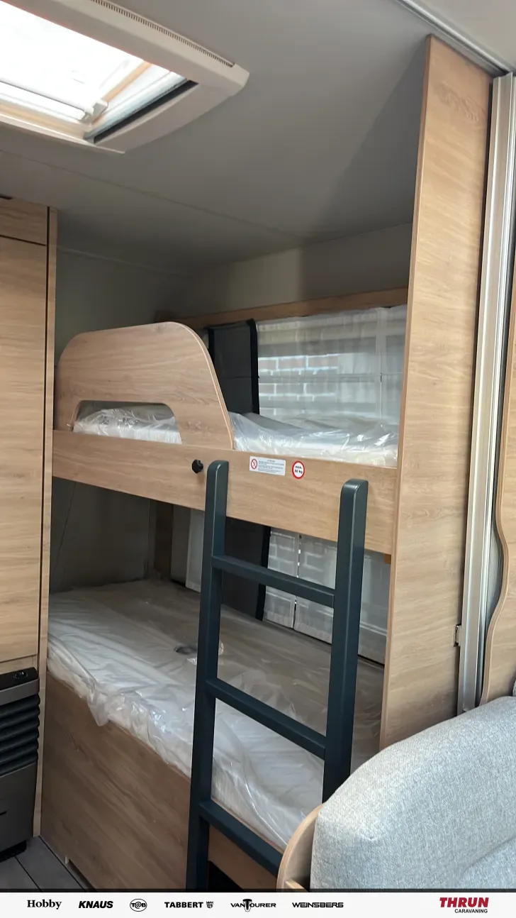 Etagenbetten Knaus Südwind 580 QS Black Selection *2026*Sondermodell*Bestseller*