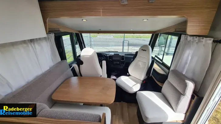 Fahrzeugbild Pilote Galaxy Evidence G690GJ #7