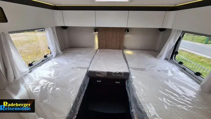 Fahrzeugbild Pilote Galaxy Evidence G690GJ #13