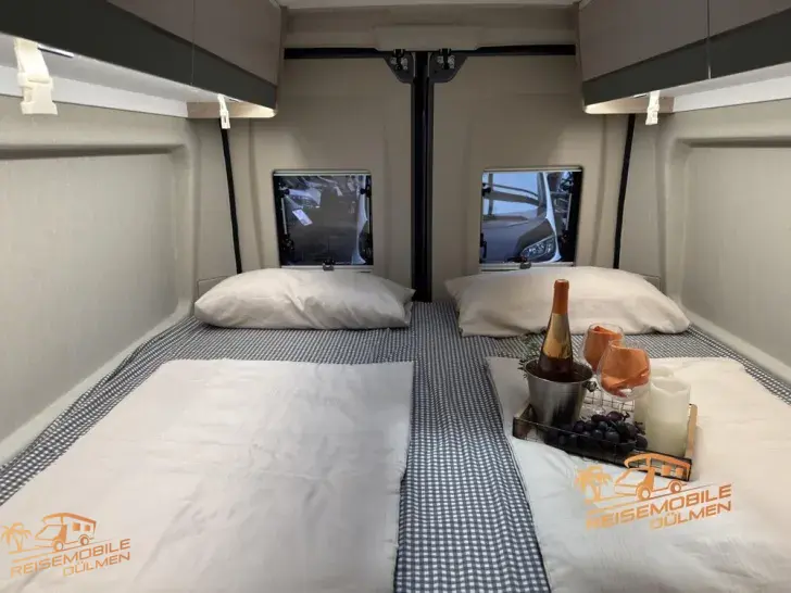 Fahrzeugbild Forster Livin Up Pro FV 636 EBL VIBE Edition #16