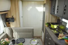 Fahrzeugbild Hobby De Luxe 540 KMFe IC-Line *Mover*Autrakpaket* #11