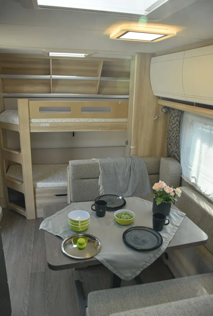 Fahrzeugbild Hobby De Luxe 540 KMFe IC-Line *Mover*Autrakpaket* #19