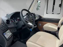Fahrzeugbild Carthago chic e-line I 50 LE DA Mercedes (341) #10