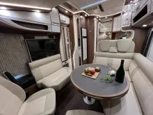 Fahrzeugbild Carthago chic e-line I 50 LE DA Mercedes (341) #18