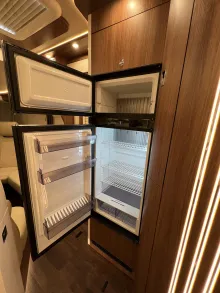 Fahrzeugbild Carthago chic e-line I 50 LE DA Mercedes (341) #27