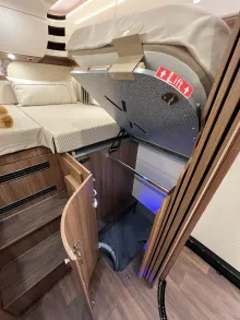 Fahrzeugbild Carthago chic e-line I 50 LE DA Mercedes (341) #31