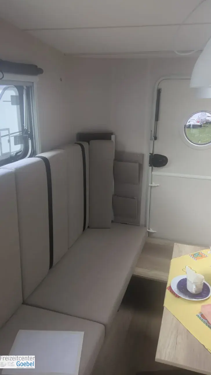 Fahrzeugbild Hobby Beachy 360 Vorzelt Dorema Mistral #18