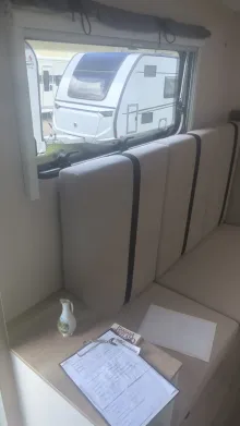 Fahrzeugbild Hobby Beachy 360 Vorzelt Dorema Mistral #19