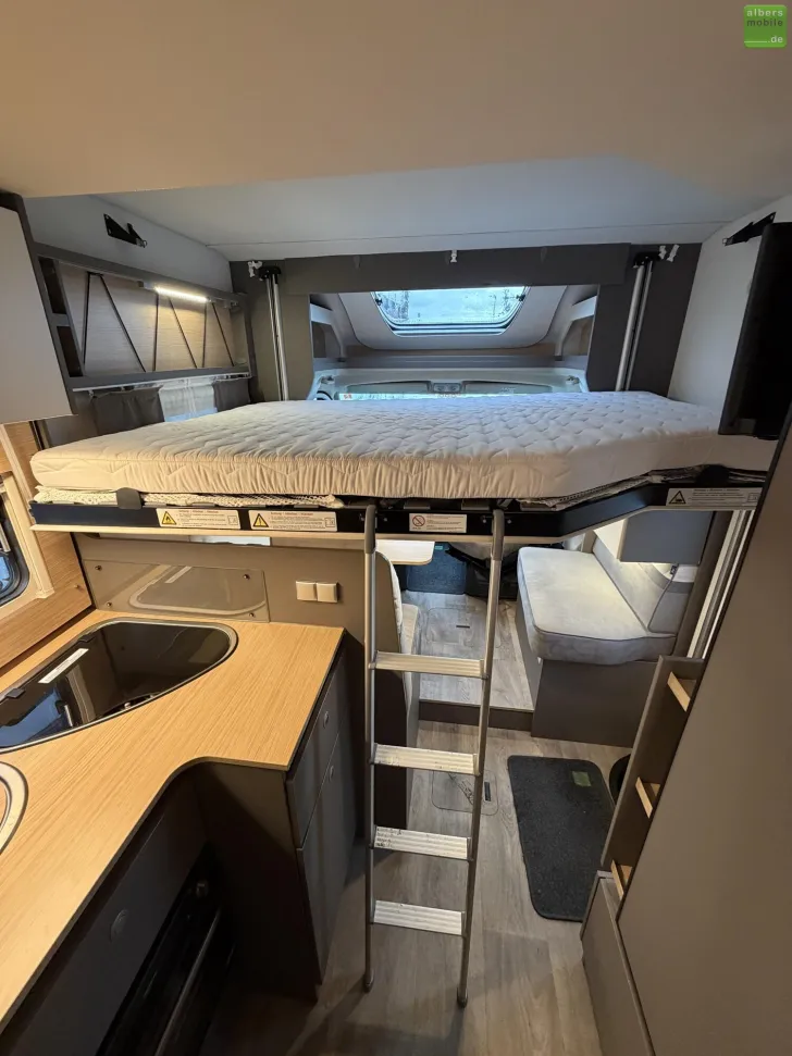 Fahrzeugbild LMC Tourer Lift H 630 6xSolar SAT LithiumKlimaTV ZLF #24