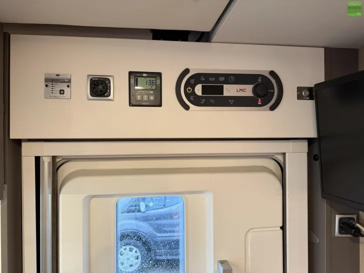 Fahrzeugbild LMC Tourer Lift H 630 6xSolar SAT LithiumKlimaTV ZLF #27