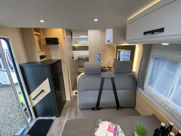 Fahrzeugbild Sunlight Adventure T Ford 680 2026 #8