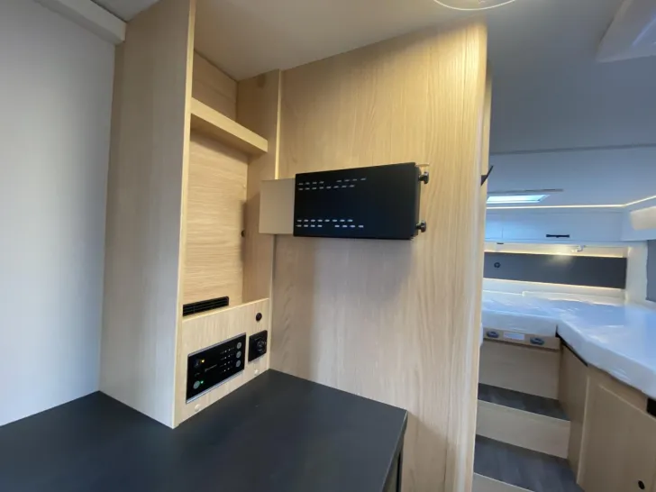 Fahrzeugbild Sunlight Adventure T Ford 680 2026 #9