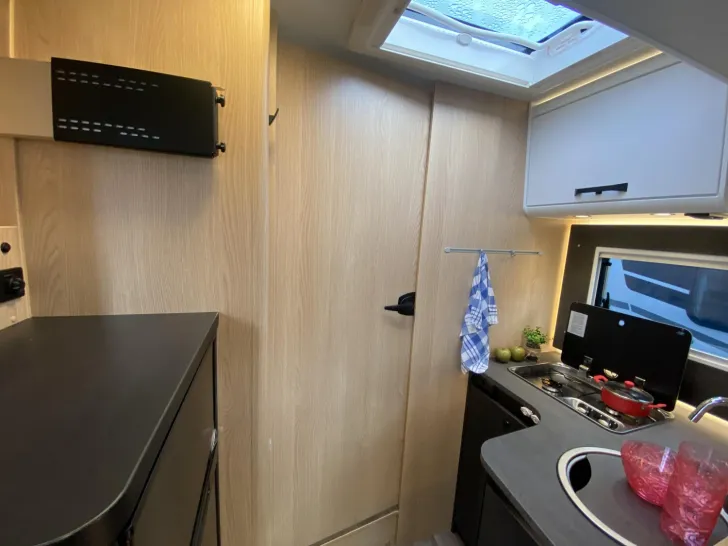 Fahrzeugbild Sunlight Adventure T Ford 680 2026 #12