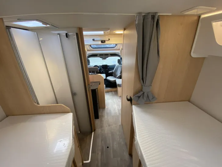 Fahrzeugbild Sunlight Adventure T Ford 680 2026 #21