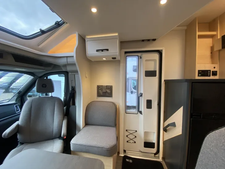 Fahrzeugbild Sunlight Adventure T Ford 680 2026 #23