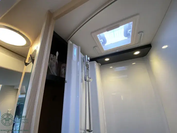 Fahrzeugbild Sunlight Adventure T 67S 2026 #19