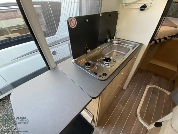 Fahrzeugbild Adria Twin 640 SLX Platium Scheckheftgepflegt #9