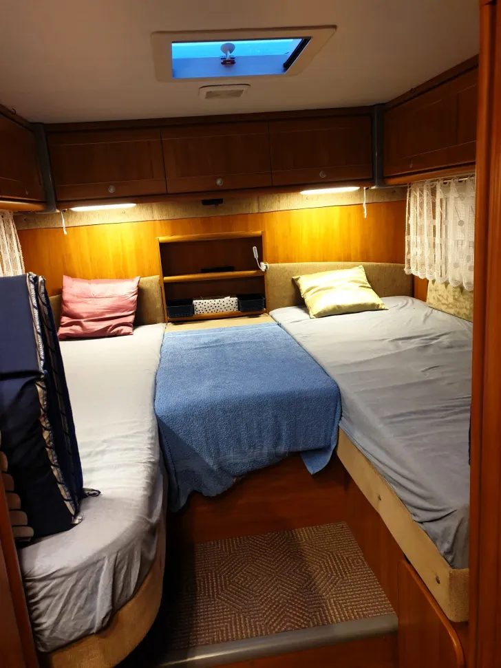 Fahrzeugbild Dethleffs Advantage I 6501 B gut gepflegtes Nicht #3