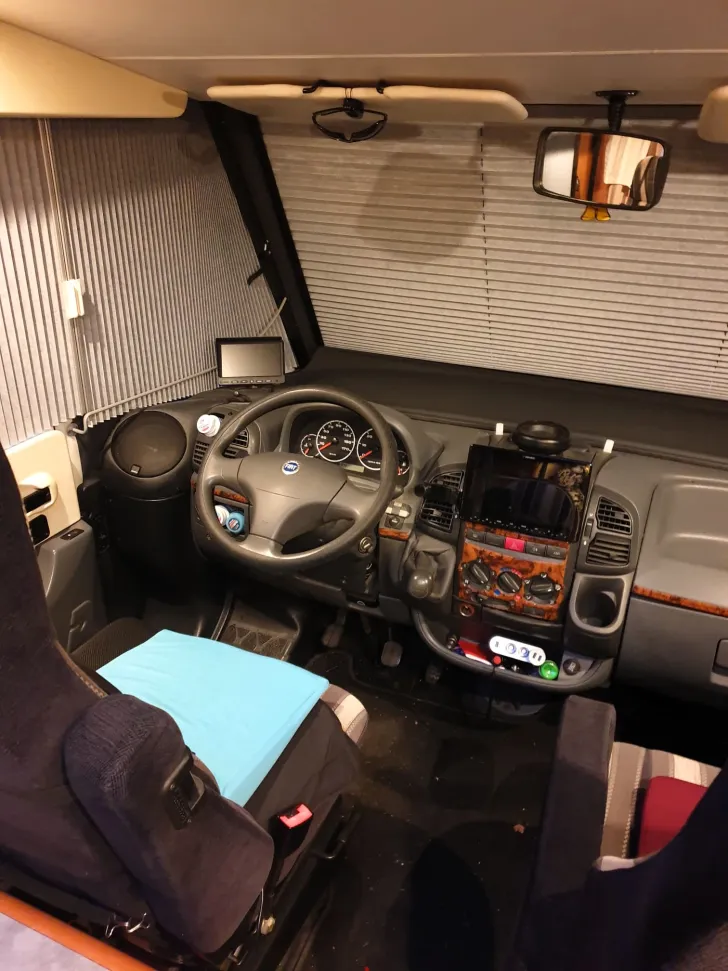 Fahrzeugbild Dethleffs Advantage I 6501 B gut gepflegtes Nicht #7