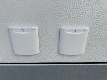 Fahrzeugbild Hobby De Luxe 460 UFe IC-Line Mover & KNOTT ETS Plus #8