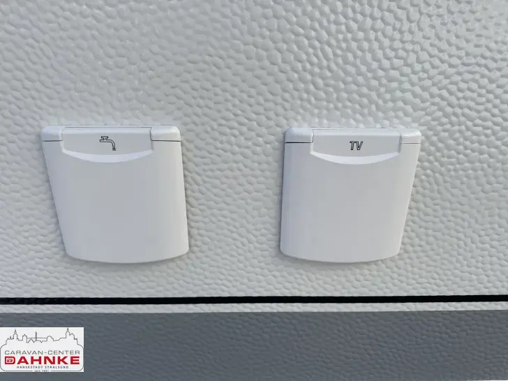 Fahrzeugbild Hobby De Luxe 460 UFe IC-Line Mover & KNOTT ETS Plus #8