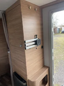 Fahrzeugbild Weinsberg CaraOne 450 FU Autark, Mover, Duschausbau #17