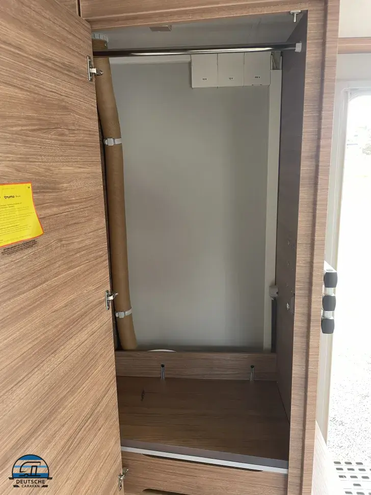 Fahrzeugbild Weinsberg CaraOne 450 FU Autark, Mover, Duschausbau #18