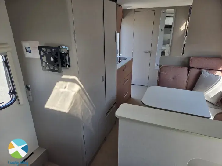 Sicht vorne-hinten Bürstner Averso 560 TK