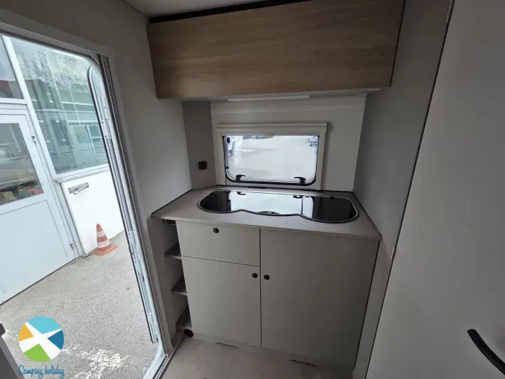 Sicht vorne-hinten LMC Sassino 430 D