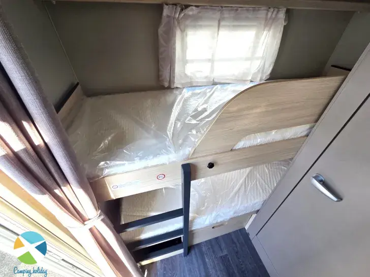 Sicht vorne-hinten Weinsberg CaraCito 470 QDK