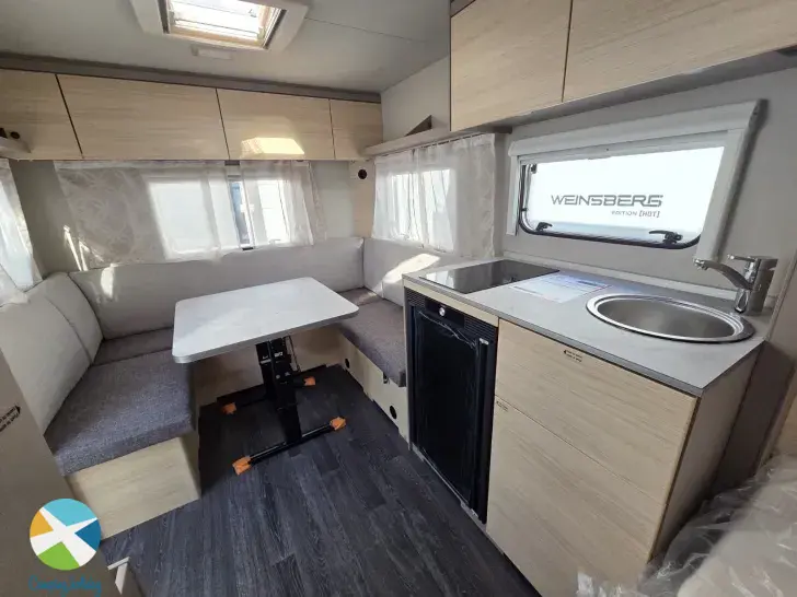 Sicht vorne-hinten Weinsberg CaraCito 450 FU