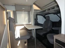 Fahrzeugbild Carado T 338 EDITION24 - Hubbett, Luftfederung, Solar #9