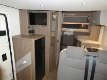 Fahrzeugbild Carado T 338 EDITION24 - Hubbett, Luftfederung, Solar #12