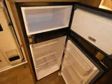 Fahrzeugbild Carado T 338 EDITION24 - Hubbett, Luftfederung, Solar #16