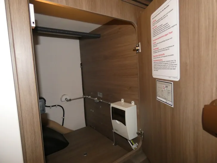 Fahrzeugbild Carado T 338 EDITION24 - Hubbett, Luftfederung, Solar #21