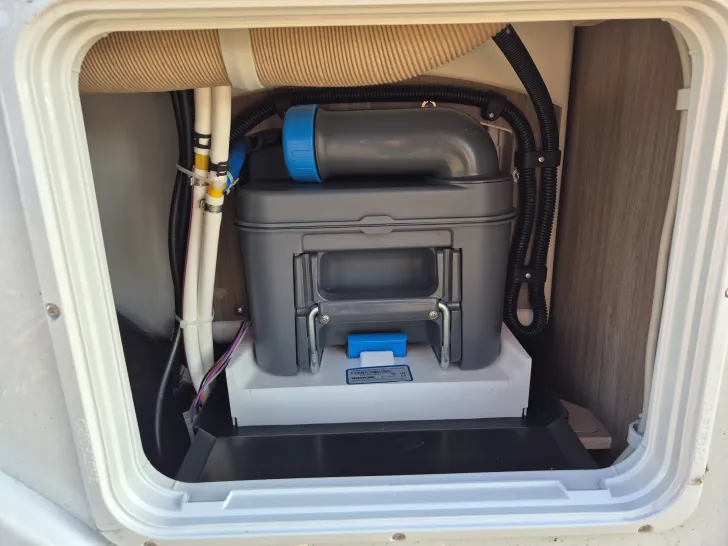 Fahrzeugbild Carado T338 pro+ *LED*Hubbett*Automatik* #40