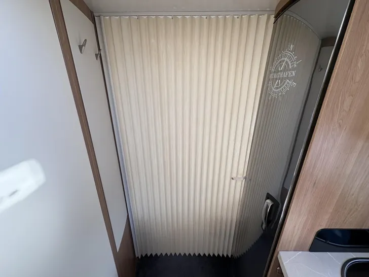 Fahrzeugbild Hobby De Luxe 495 UL 1A Zustand! #20