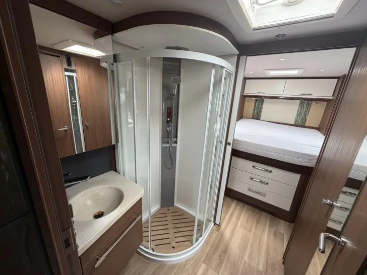 Fahrzeugbild Niesmann + Bischoff Flair 920 BF Privatverkauf #30