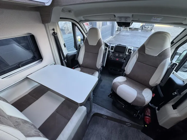 Fahrzeugbild Mooveo Van 54DB Citroen #13